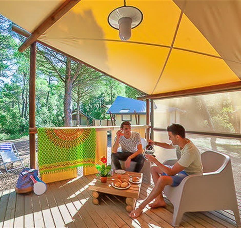 Lodgezelt Terrasse 4 Personen 2 Schlafzimmer 