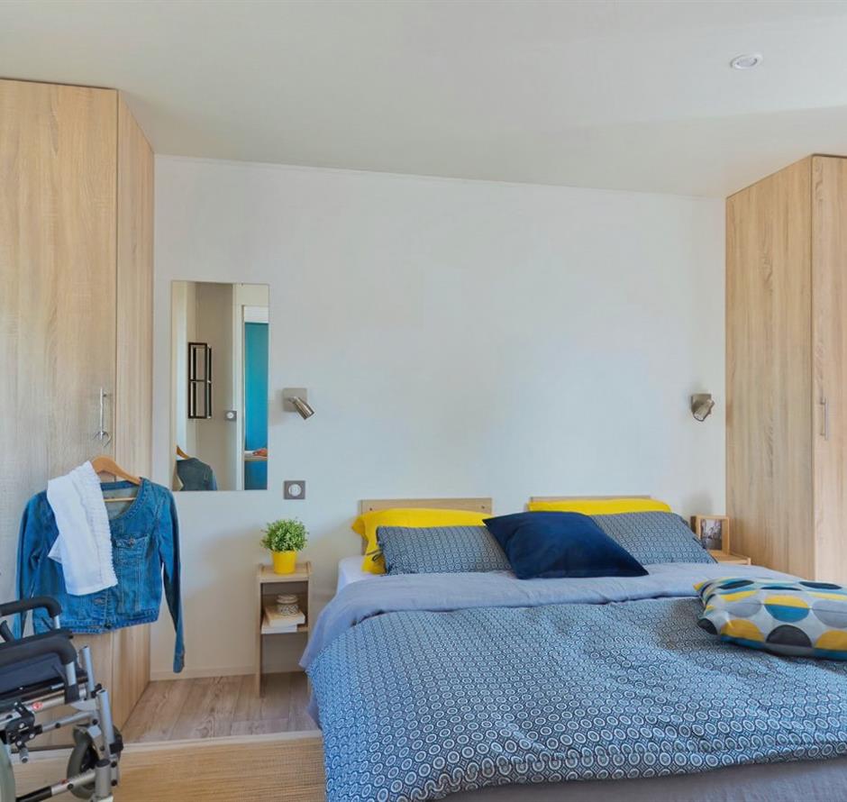 Mobilheimzimmer für 4/6 Personen mit 2 Schlafzimmern und Klimaanlage, zugänglich für Personen mit eingeschränkter Mobilität 