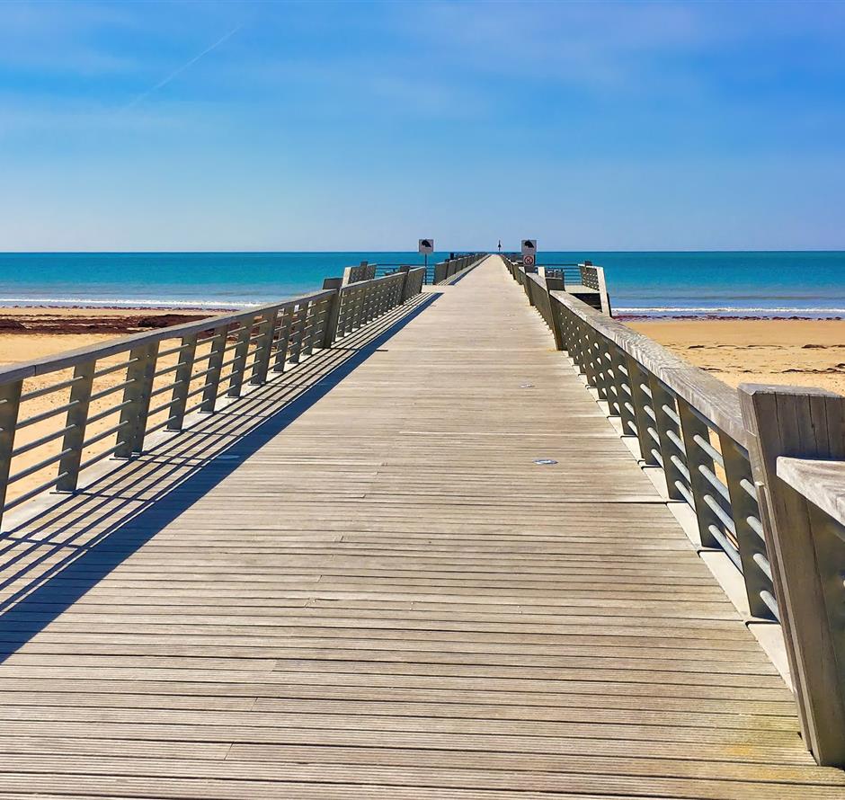 Strand von Saint-Jean-de-Monts in der Vendée in der Nähe des 3-Sterne-Campingplatzes Les Sirènes 