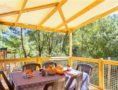 Außenterrasse des Cottage 6 Personen 3 Blumen