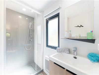 Badezimmer des Cottage 5 pers 3 Blumen