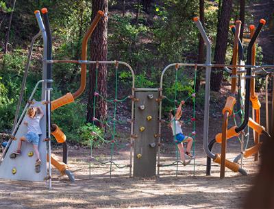 Kinderspielplatz auf dem Campingplatz Les Sirènes