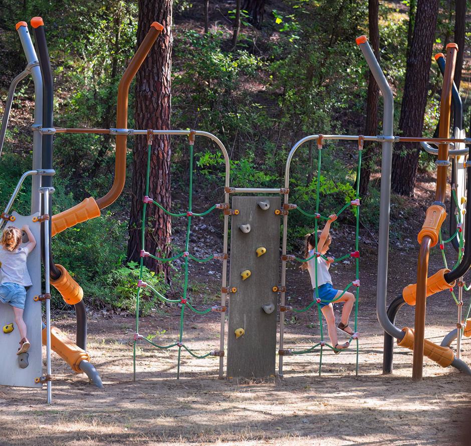 Kinderspielplatz auf dem Campingplatz Les Sirènes 