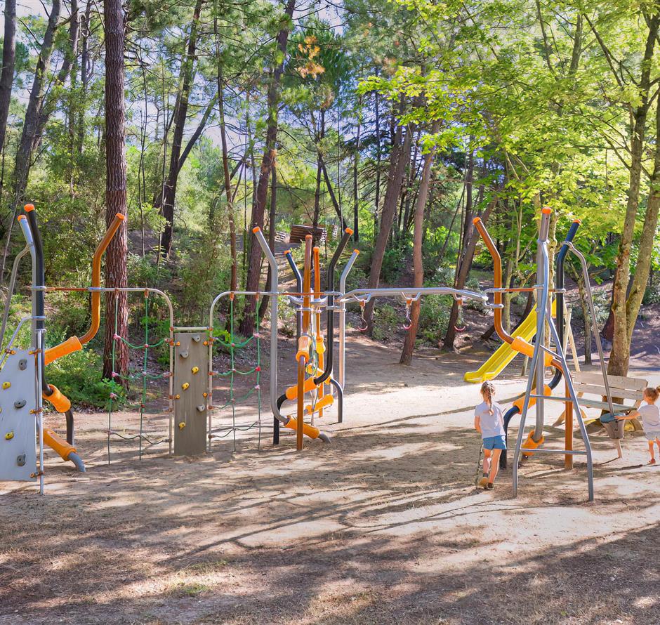 Kinderspielplatz auf dem Campingplatz Les Sirènes 