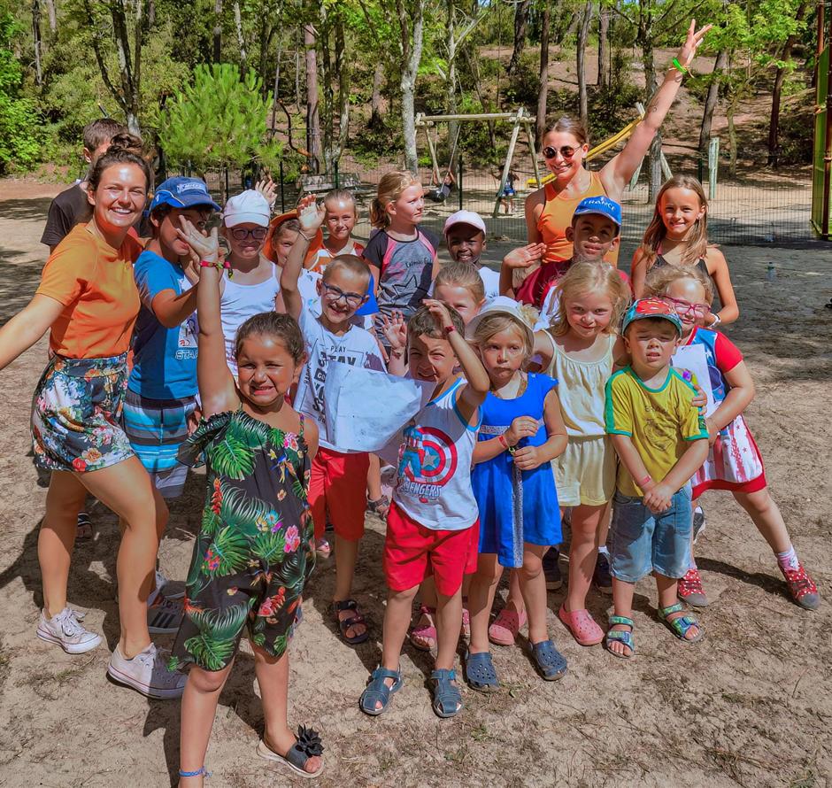Spiele im Freien auf dem Campingplatz Les Sirènes 
