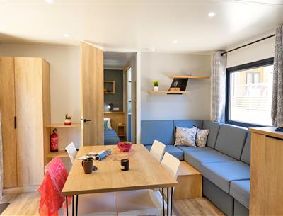 Wohnzimmer des Cottage 6 Personen 3 Schlafzimmer 4 Blumen