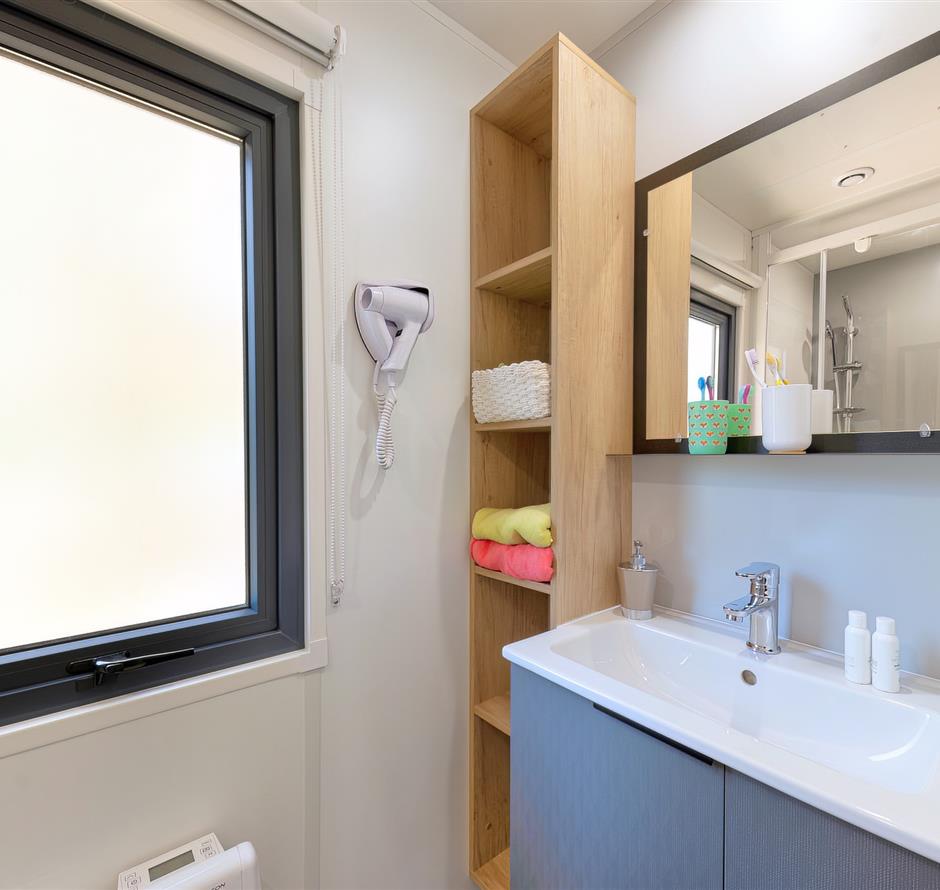 Cottage Badezimmer 6 Personen 3 Schlafzimmer 4 Blumen 