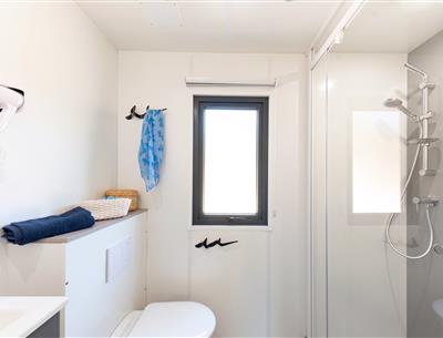 Cottage Badezimmer 6 Personen 3 Schlafzimmer 4 Blumen