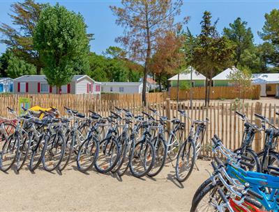 Radwege in Saint Jean de Monts in der Vendée in der Nähe des 3-Sterne-Campingplatzes Les Sirènes