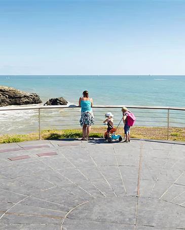 Saint Hilaire de Riez - in der Nähe von Saint Gilles Croix de Vie in der Vendée, nur wenige Kilometer vom 3-Sterne-Campingplatz Les Sirènes in Saint Jean de Monts entfernt - CAMPING**** Les Sirènes