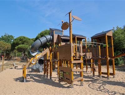 Kinderspielplatz auf dem Campingplatz Les Sirènes
