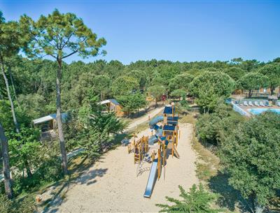 Kinderspielplatz auf dem Campingplatz Les Sirènes