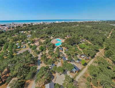 Strand von Saint-Jean-de-Monts in der Vendée in der Nähe des 3-Sterne-Campingplatzes Les Sirènes