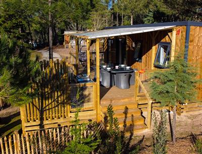 Außenansicht des 4 Personen Premium Cottages 